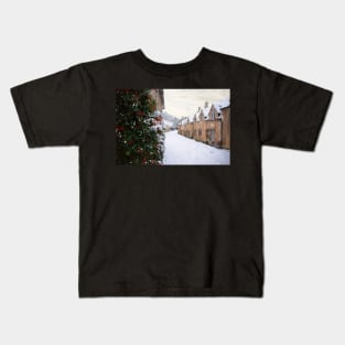 Castle Combe in the snow Kids T-Shirt